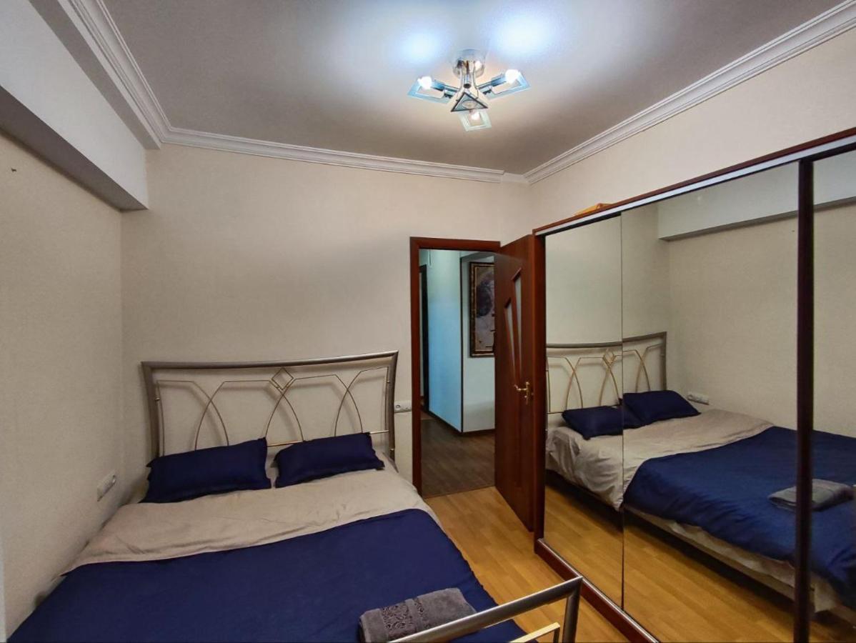 Hotel In Center Of Erevan Exterior foto